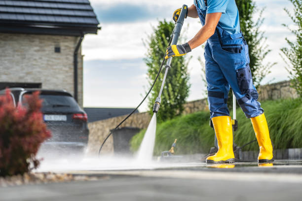 Best Commercial Building Pressure Washing  in Hayward, CA